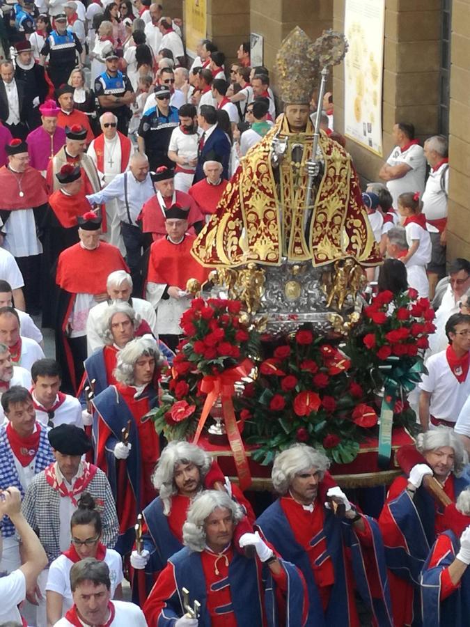 Calle Ansoleaga A 100 Mts Del Ayuntamiento Pamplona Eksteriør billede